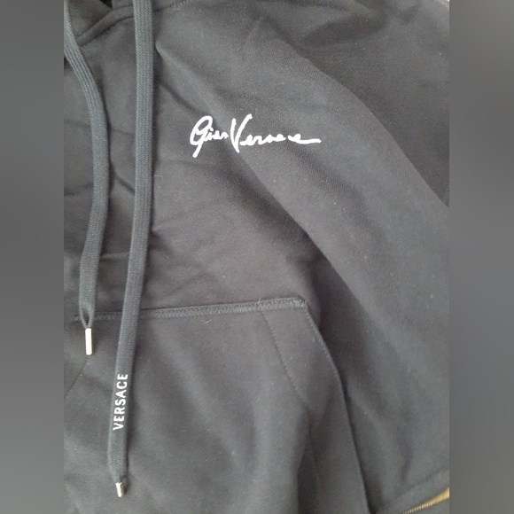 Authentic Gianni Versace Hoodie - Picture 7 of 15